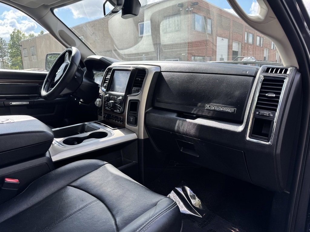 Used 2018 RAM 1500 Laramie w/ Convenience Group image 10
