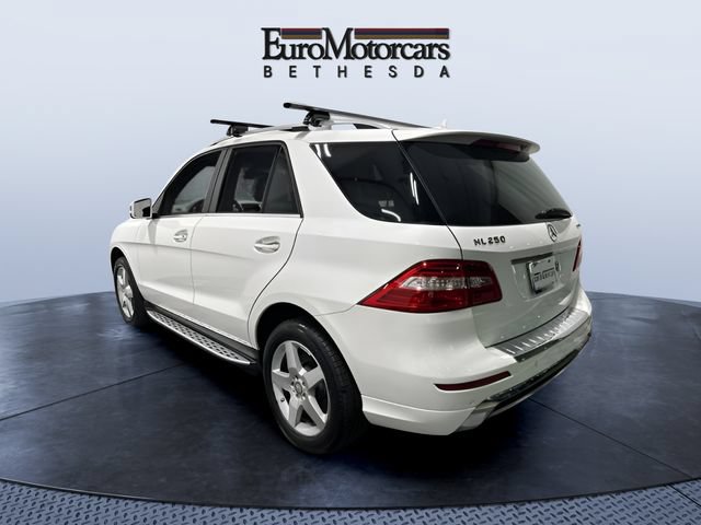 Used 2015 Mercedes-Benz ML 250 BlueTEC 4MATIC image 3