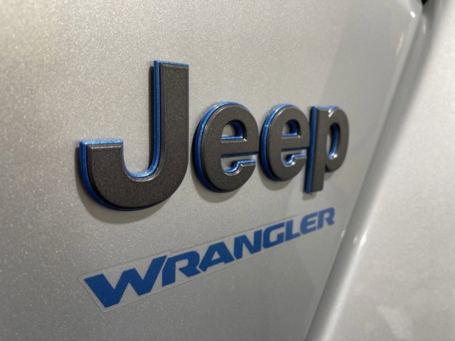 Used 2024 Jeep Wrangler Unlimited Rubicon 4xe image 26