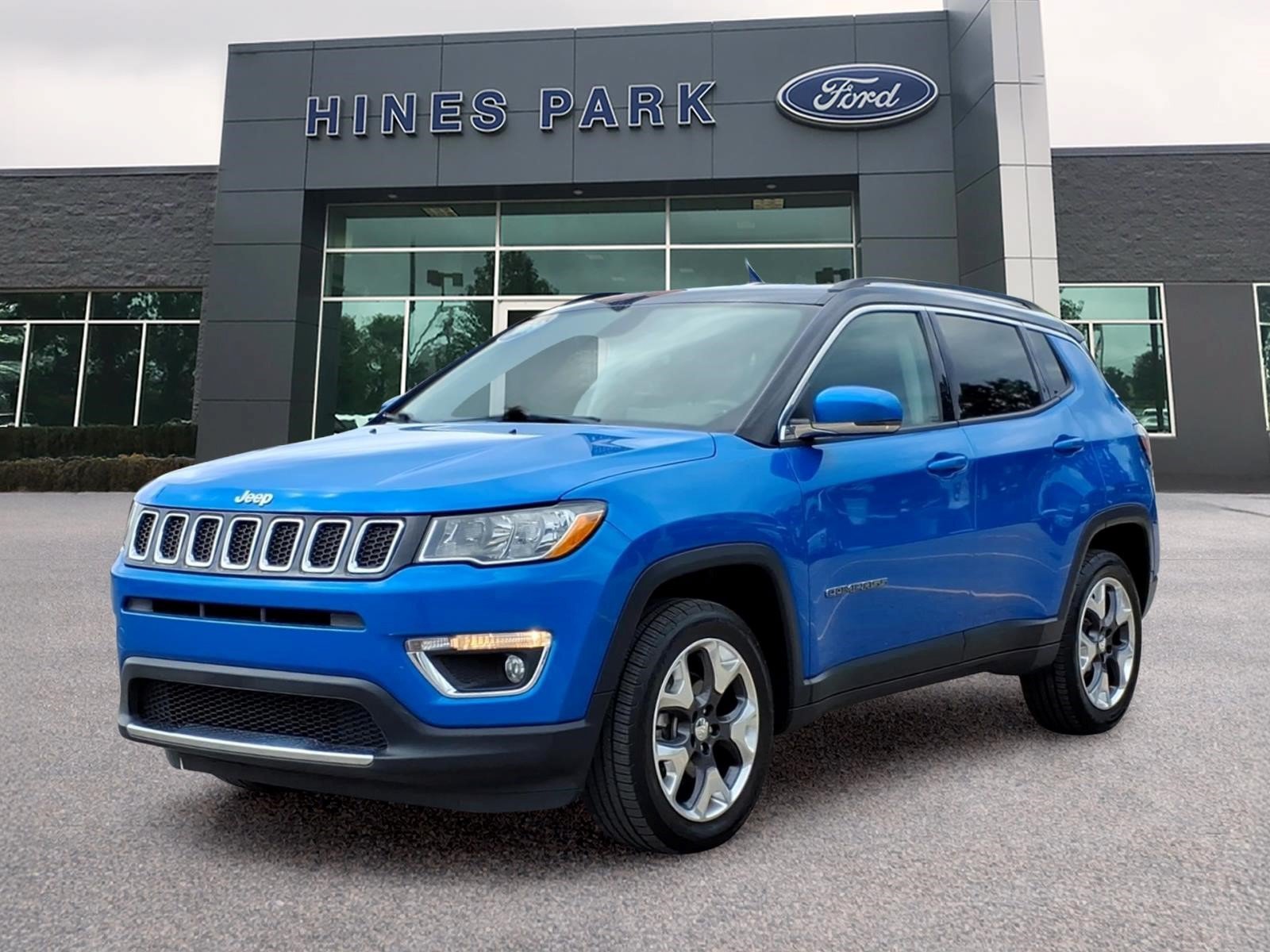 Used 2019 Jeep Compass Limited AWD/4WD image 3
