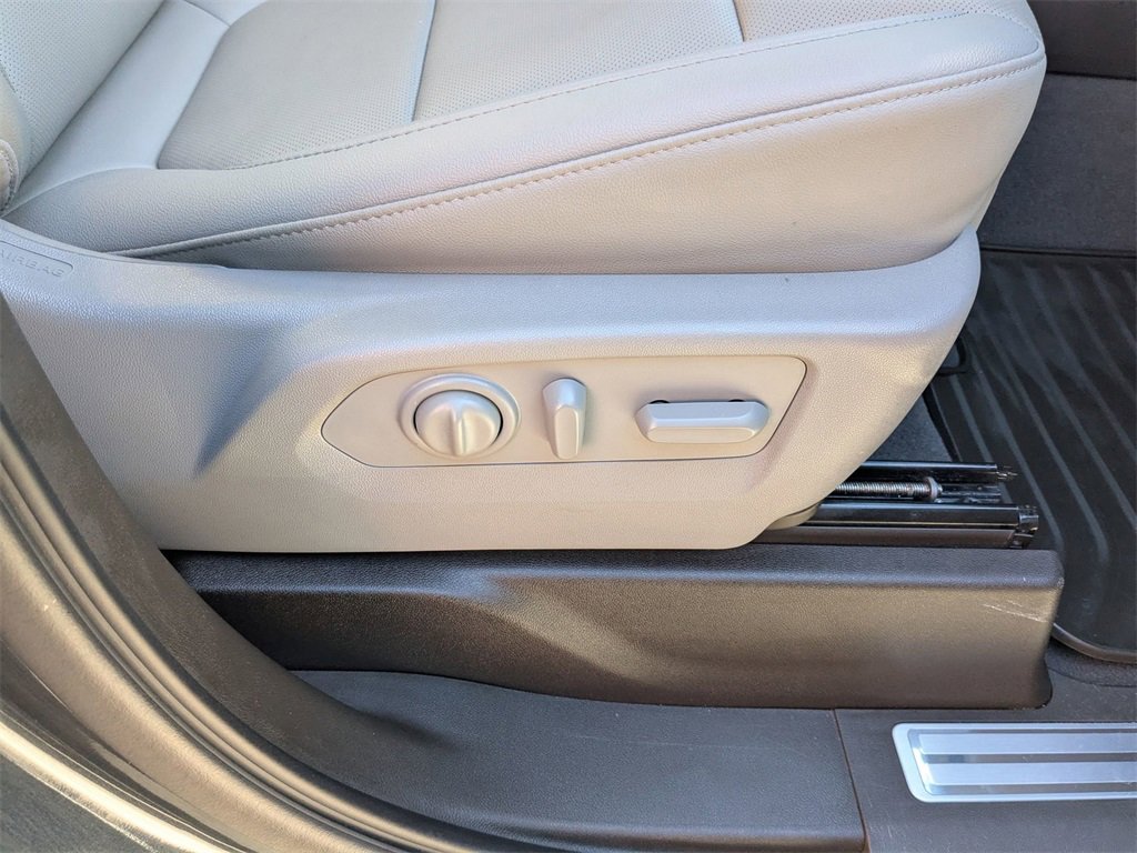 Certified 2021 Chevrolet Silverado 1500 LTZ w/ LTZ Premium Package image 30