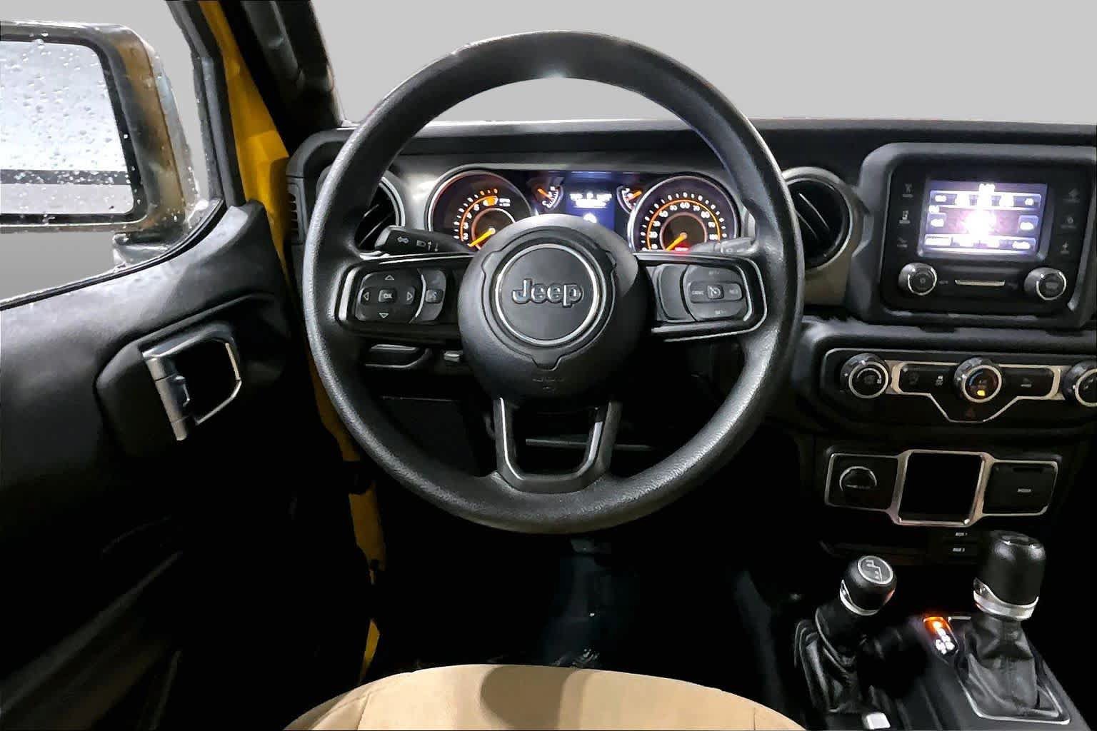 Used 2021 Jeep Wrangler Unlimited Sport AWD/4WD image 6