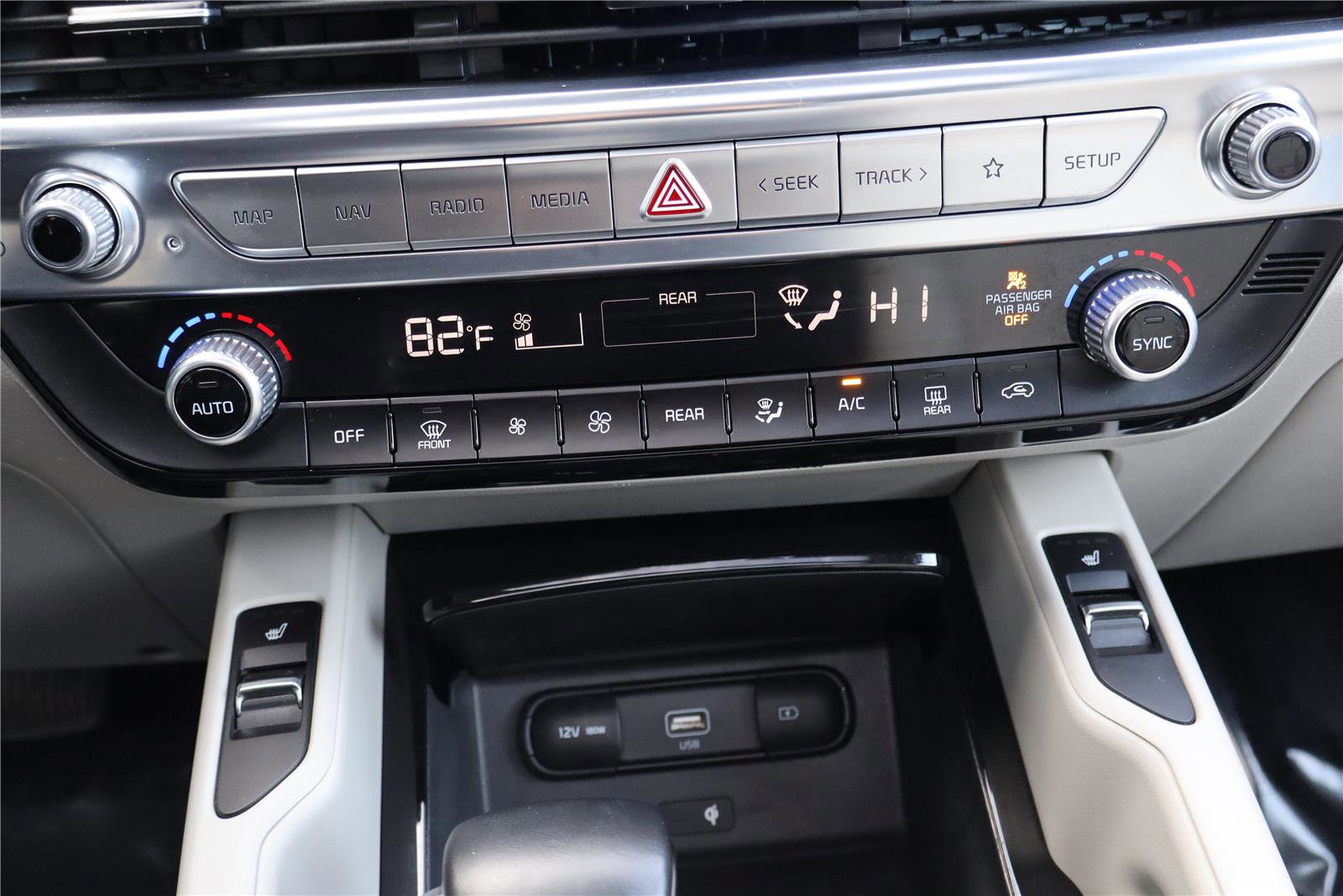 Certified 2022 Kia Telluride S image 22