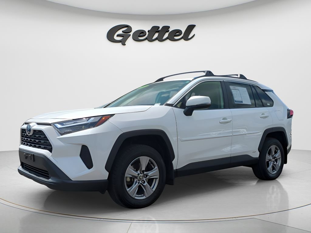 Used 2023 Toyota RAV4 XLE w/ XLE Grade Weather Package image 1
