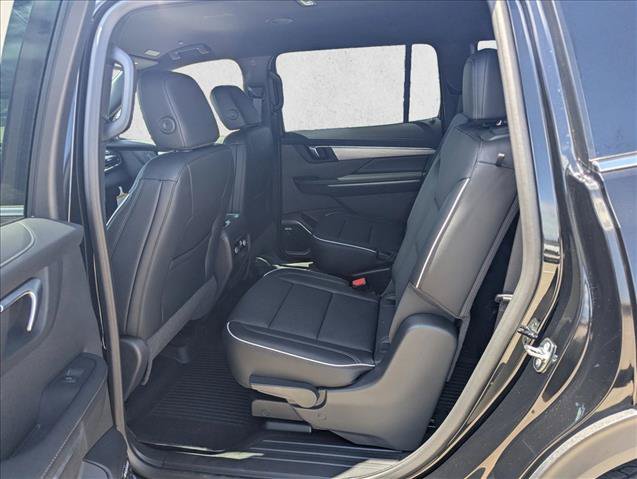New 2026 Buick Enclave Preferred w/ LPO, Floor Liner Package FWD image 15