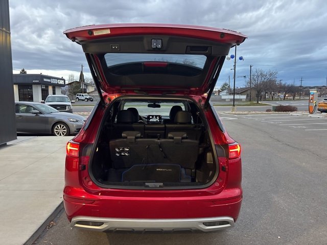 Used 2024 Mitsubishi Outlander SEL Black Edition image 8