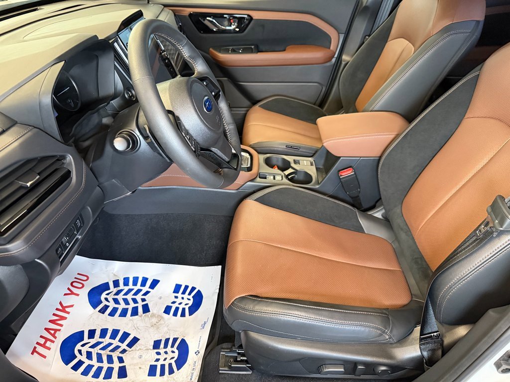 Used 2025 Subaru Forester Touring image 19