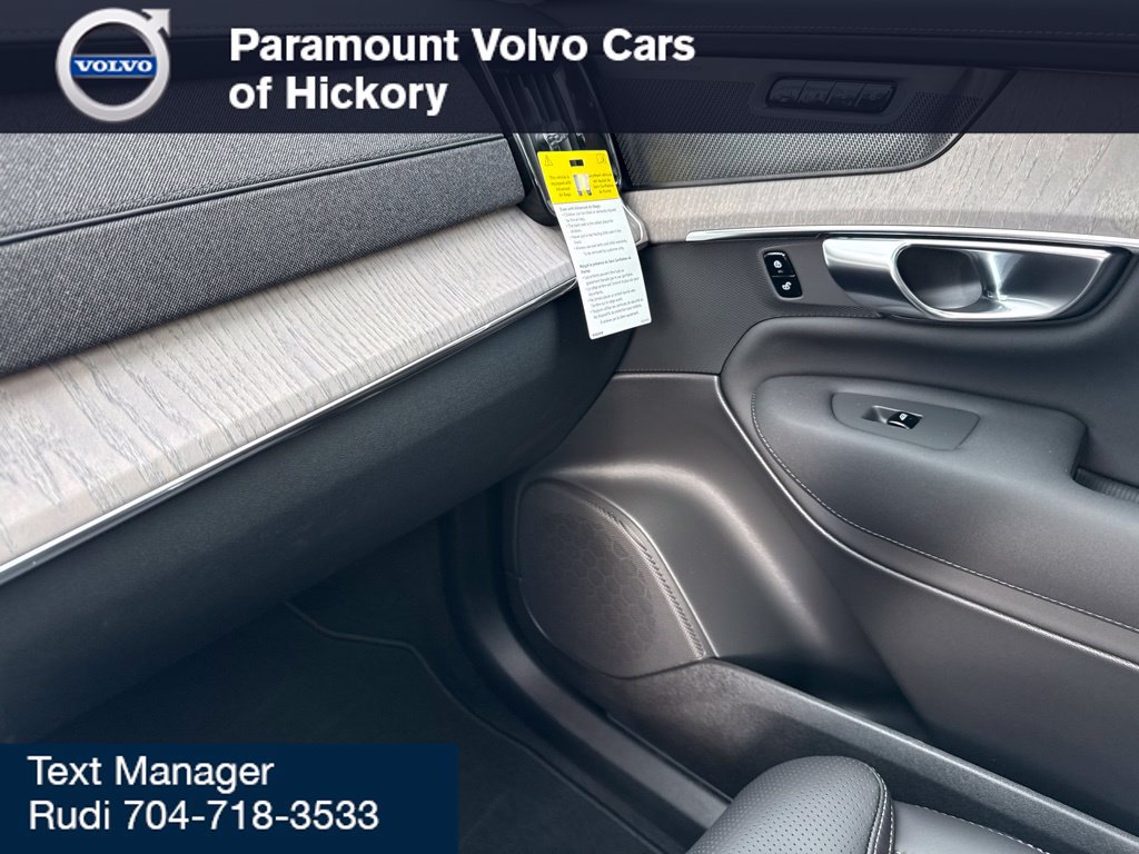 New 2027 Volvo XC90 B6 Ultra AWD/4WD image 31