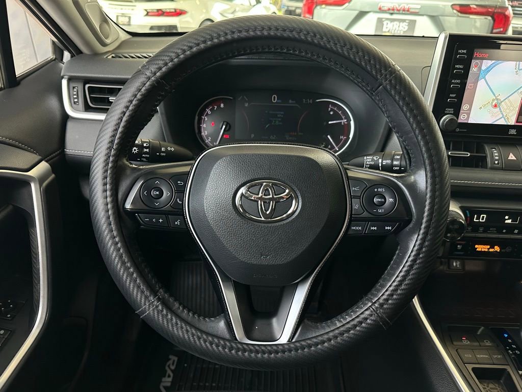 Used 2019 Toyota RAV4 Limited image 20