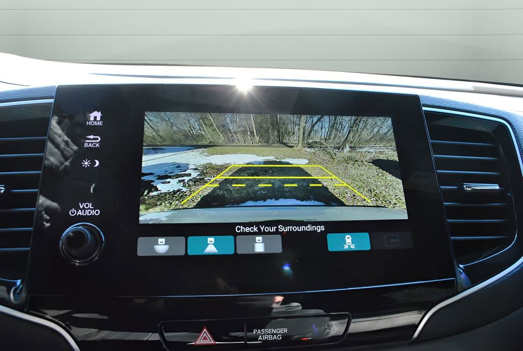 Certified 2023 Honda Passport TrailSport image 24