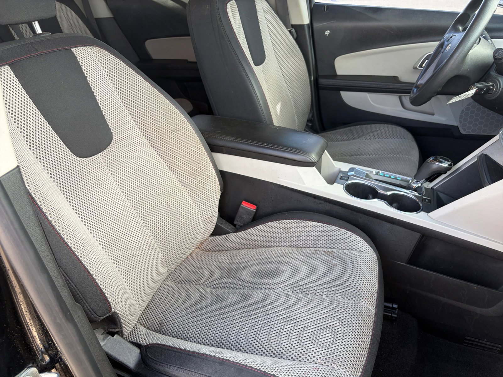 Used 2016 Chevrolet Equinox LS image 32