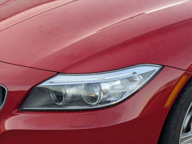Used 2014 BMW Z4 sDrive28i image 6