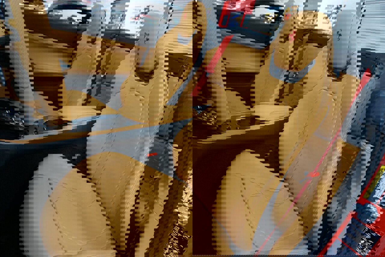 Used 2022 Ferrari Portofino M image 11