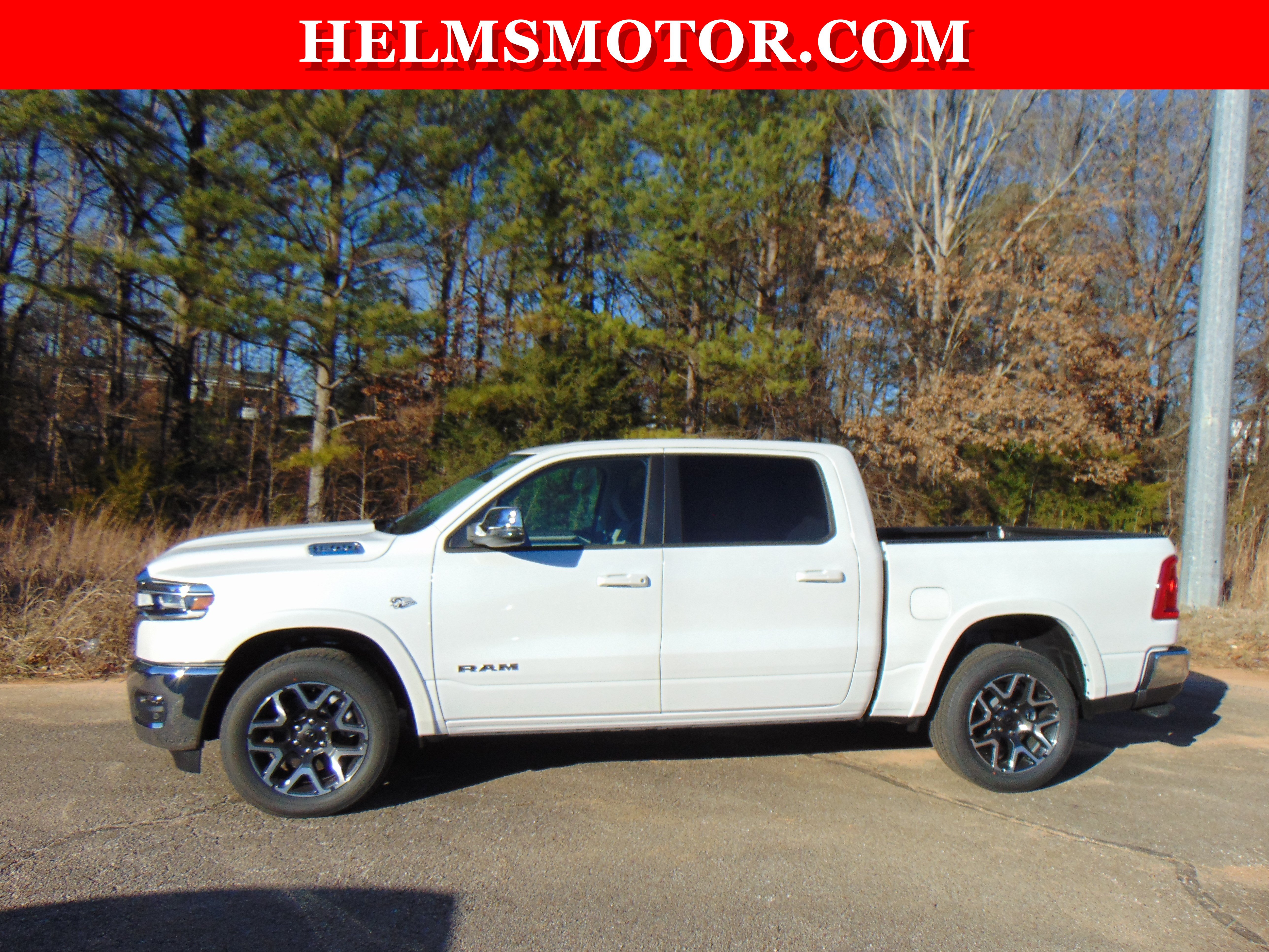 New 2026 RAM 1500 Laramie AWD/4WD image 5