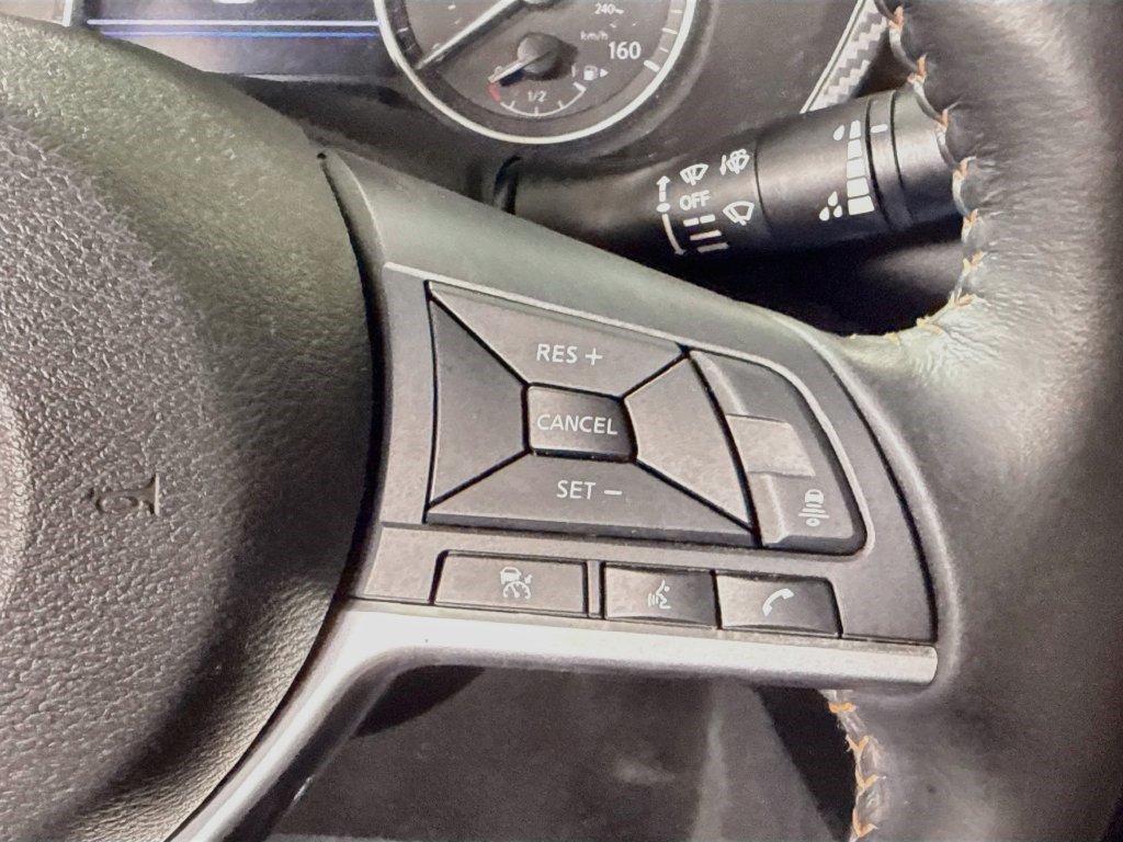Used 2021 Nissan Sentra SR FWD image 14