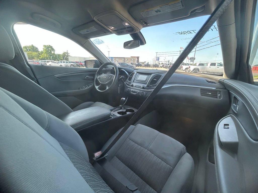 Used 2017 Chevrolet Impala LS FWD image 10