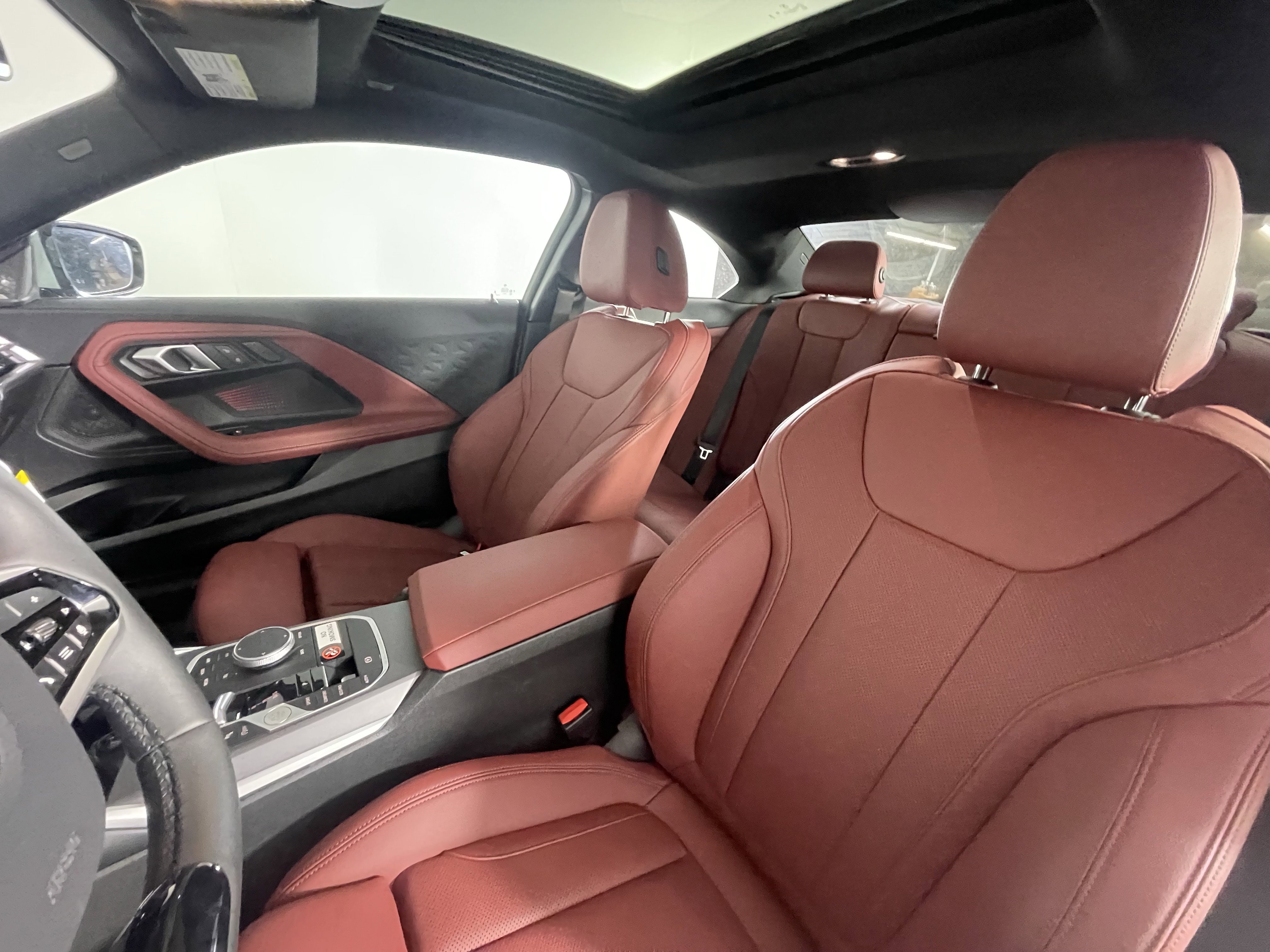 Used 2025 BMW 230i xDrive Coupe w/ Premium Package image 9