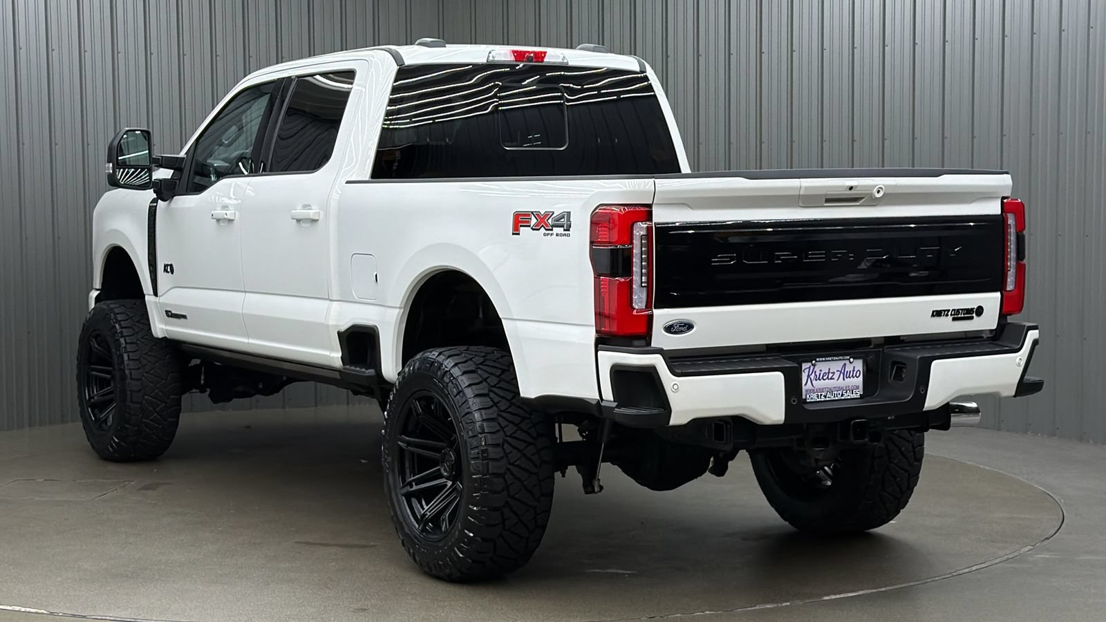Used 2026 Ford F350 Platinum AWD/4WD image 3