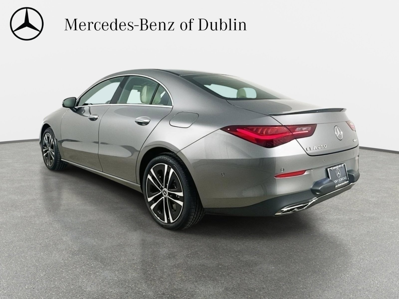 Used 2025 Mercedes-Benz CLA 250 4MATIC image 5