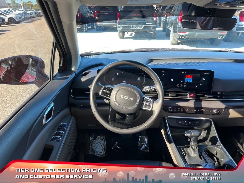 Used 2025 Kia Carnival SX image 14