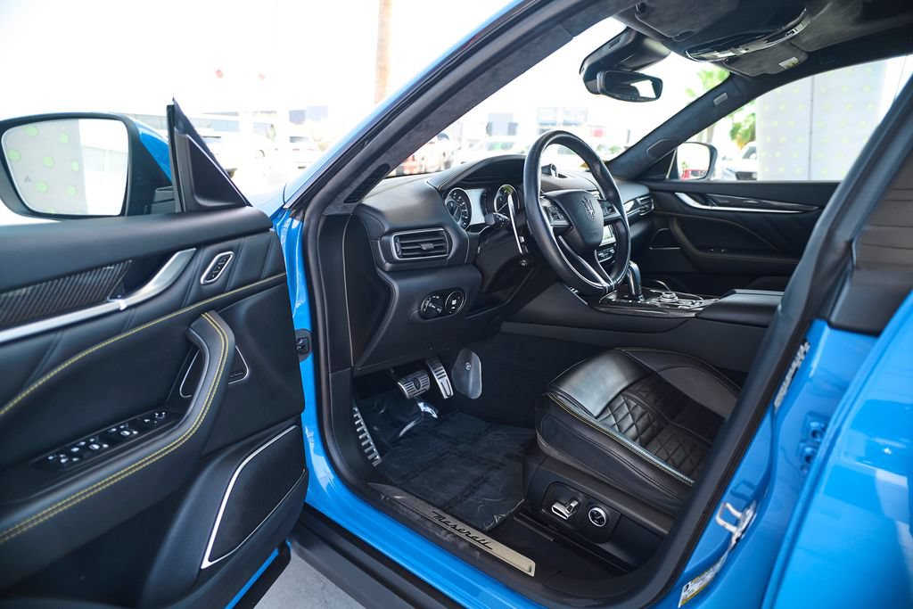 Used 2022 Maserati Levante F Tributo AWD/4WD image 19