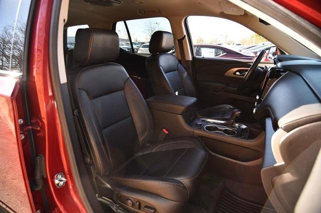 Used 2020 Chevrolet Traverse RS image 27