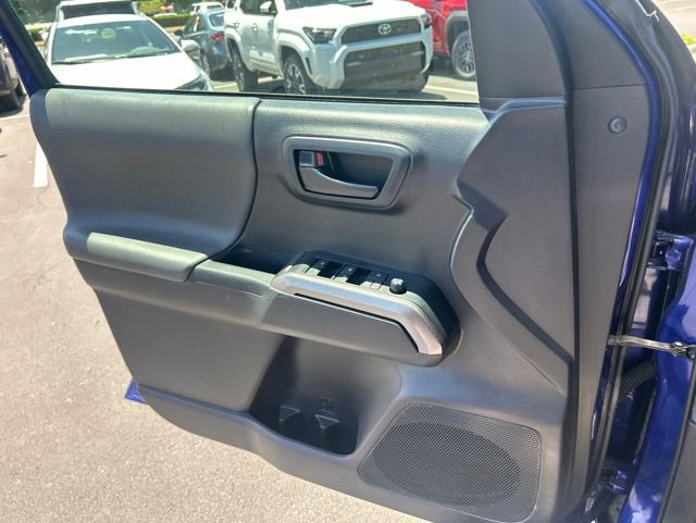 Used 2022 Toyota Tacoma SR5 w/ Technology Package RWD image 27