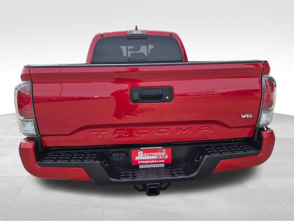 Used 2023 Toyota Tacoma TRD Sport image 5