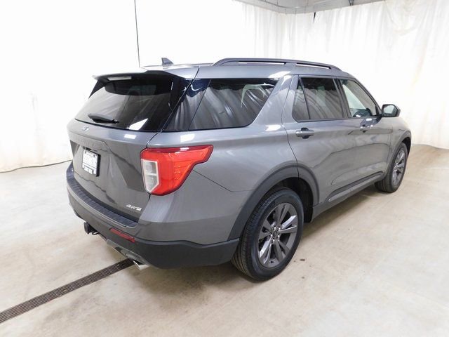 Used 2023 Ford Explorer XLT w/ Equipment Group 202A image 21