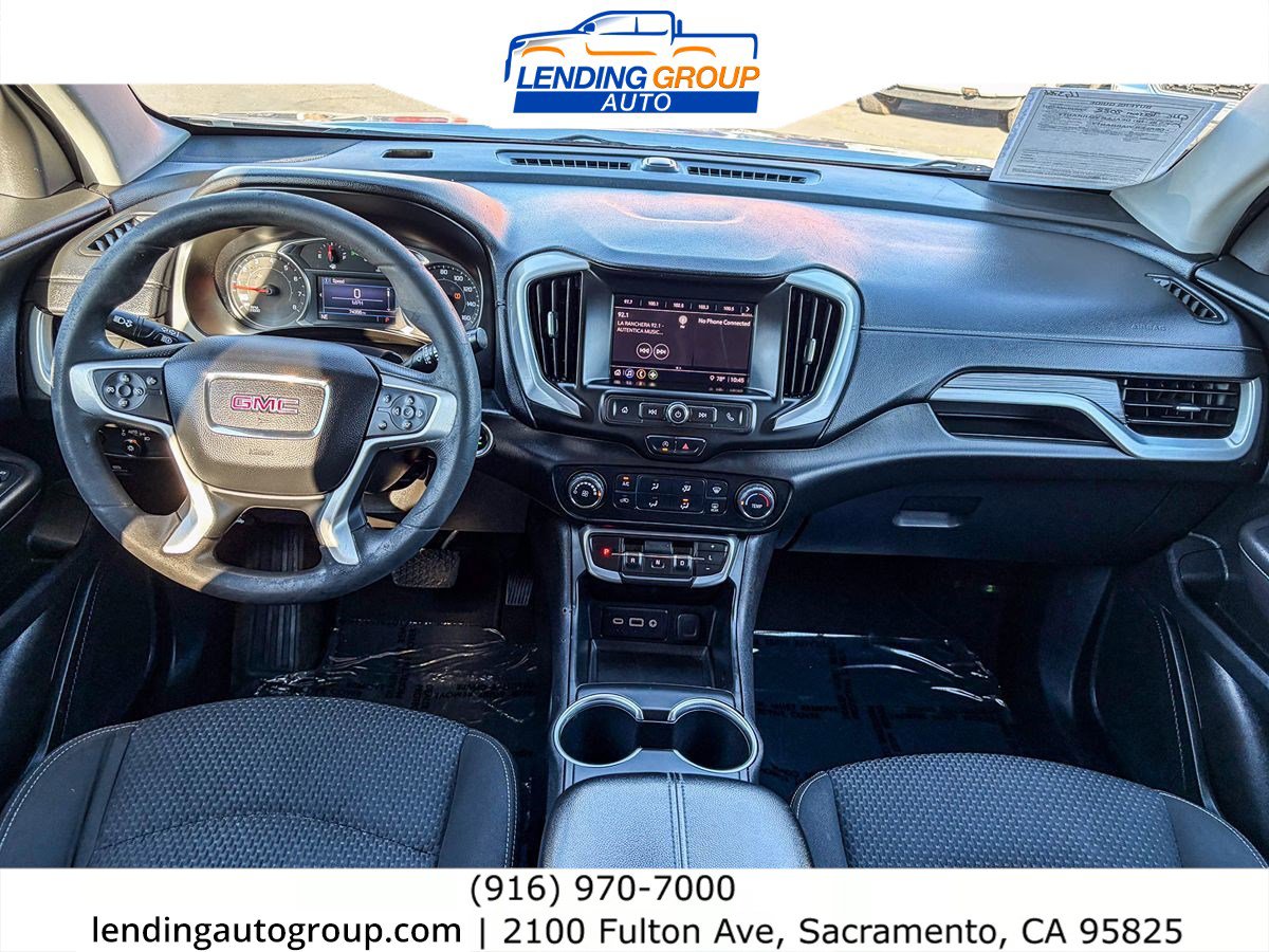 Used 2022 GMC Terrain SLE image 11