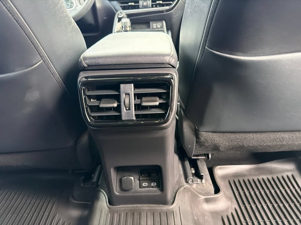 Used 2022 Lexus NX 350h AWD w/ Towing Package (2000 Lbs) image 16