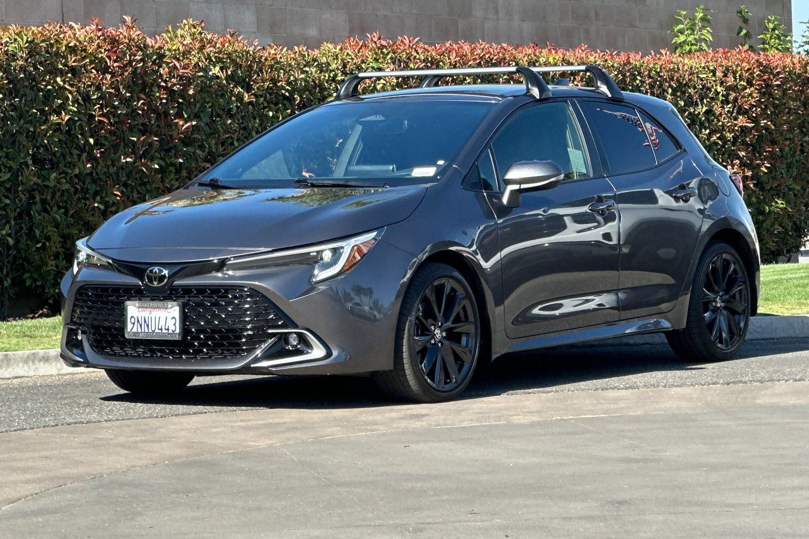 Used 2025 Toyota Corolla XSE FWD image 8