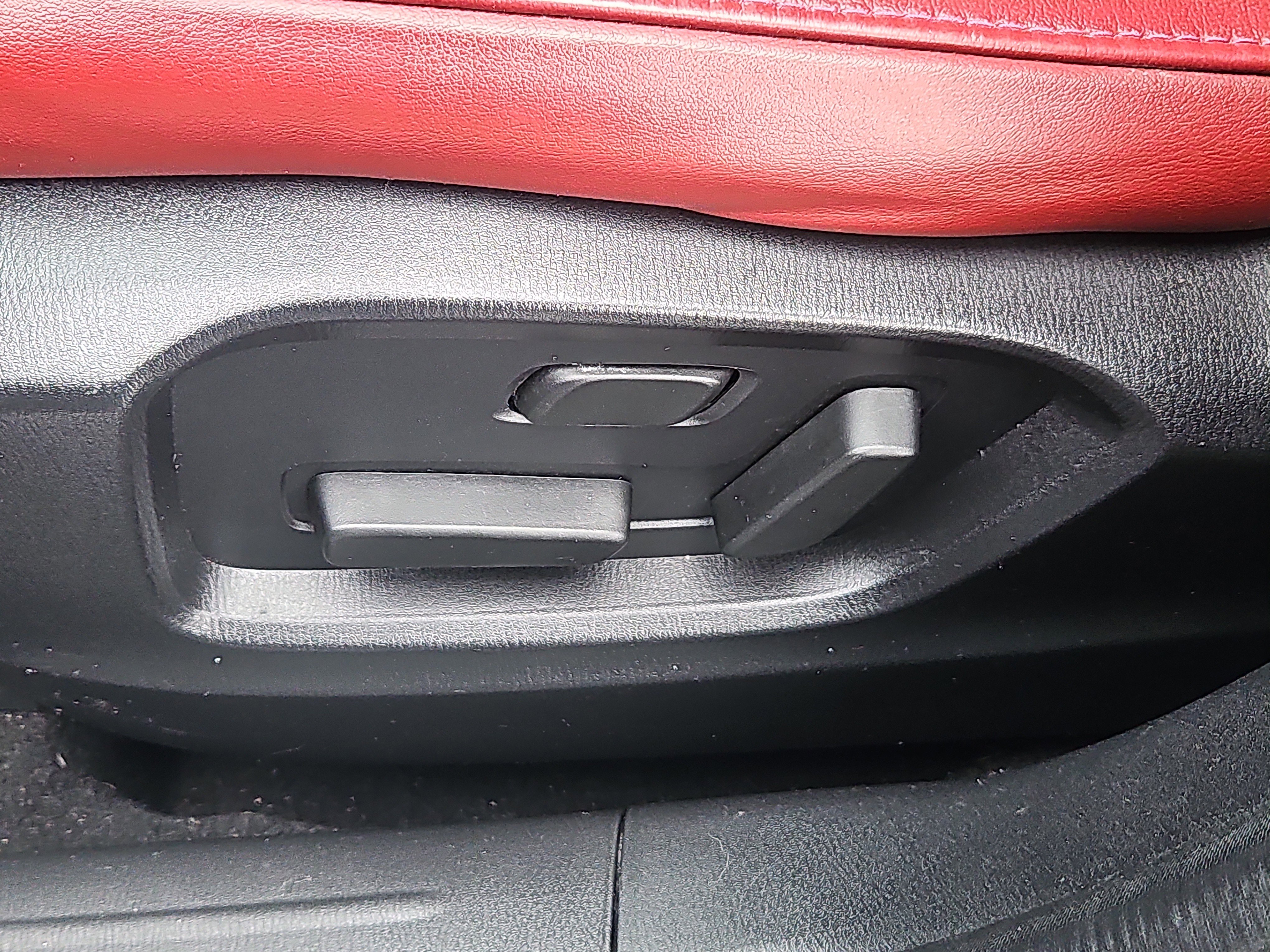 Certified 2023 MAZDA CX-5 Carbon Edition image 13