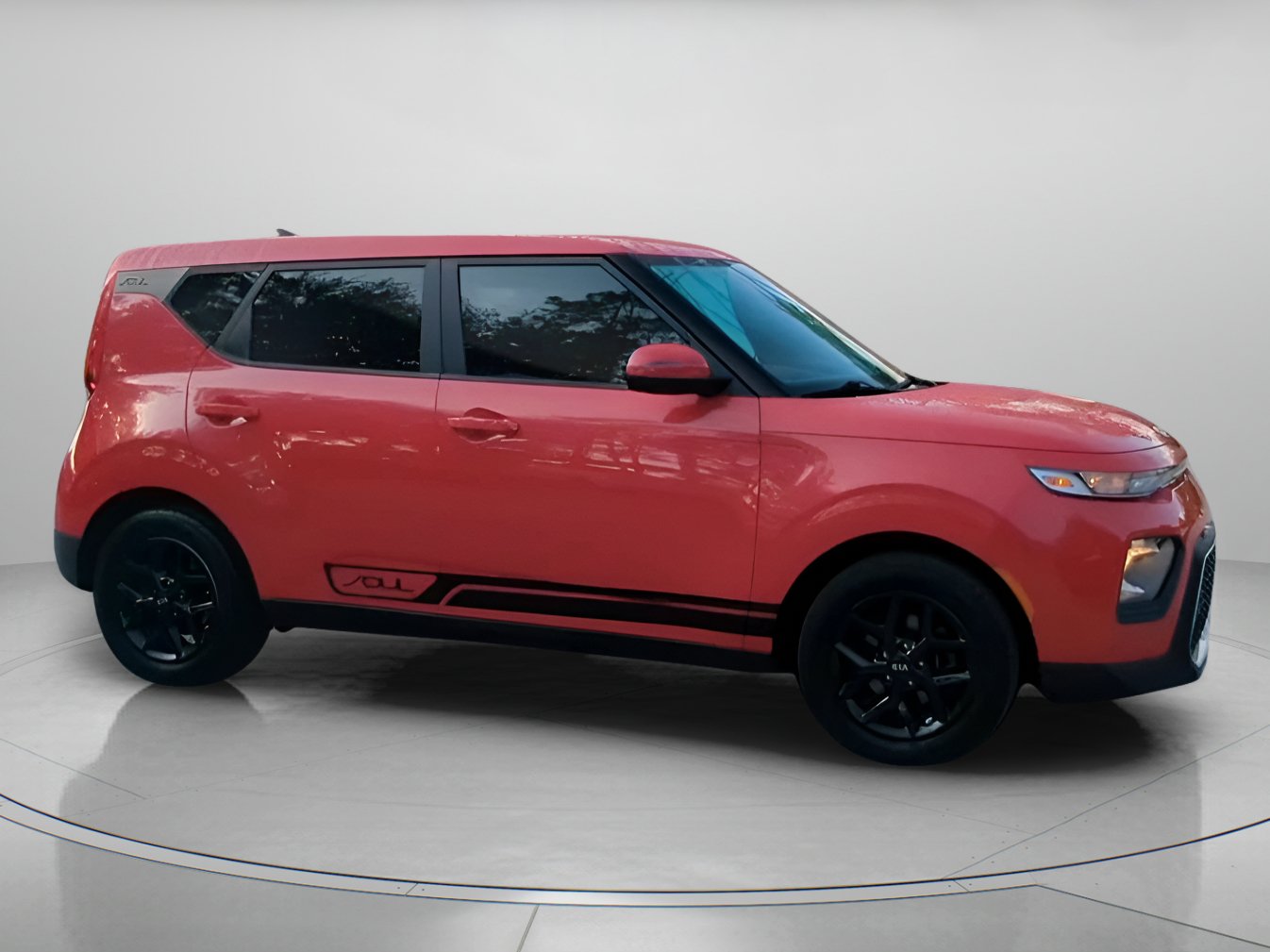 Used 2020 Kia Soul S FWD image 34