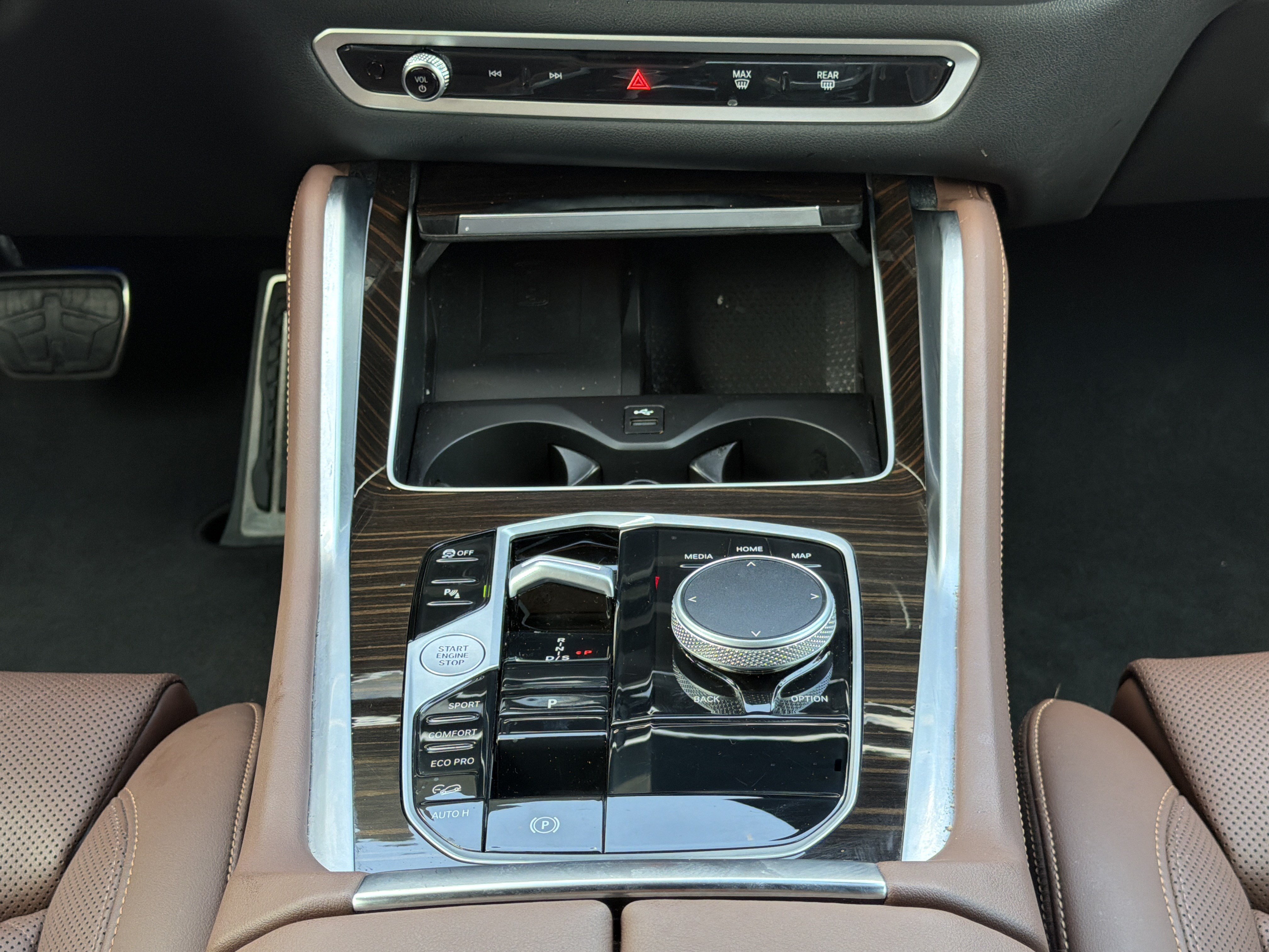 Certified 2026 BMW X6 xDrive40i AWD/4WD image 6