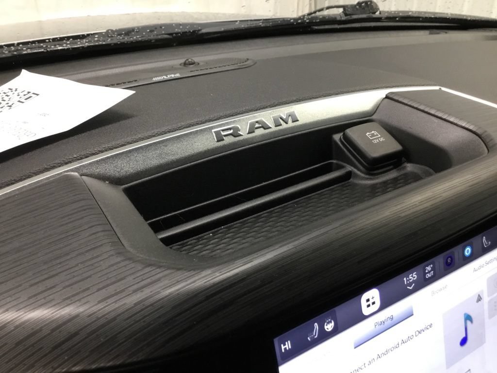Used 2023 RAM 1500 Laramie AWD/4WD image 17