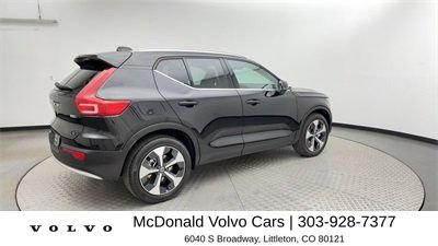 New 2025 Volvo XC40 B5 Core w/ Protection Package Premier AWD/4WD image 2