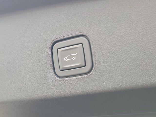 Certified 2024 Cadillac Lyriq Luxury w/ LPO, Floor Liner Package RWD image 29