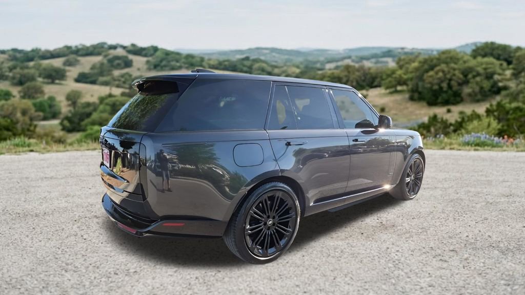 Used 2023 Land Rover Range Rover Autobiography AWD/4WD image 10