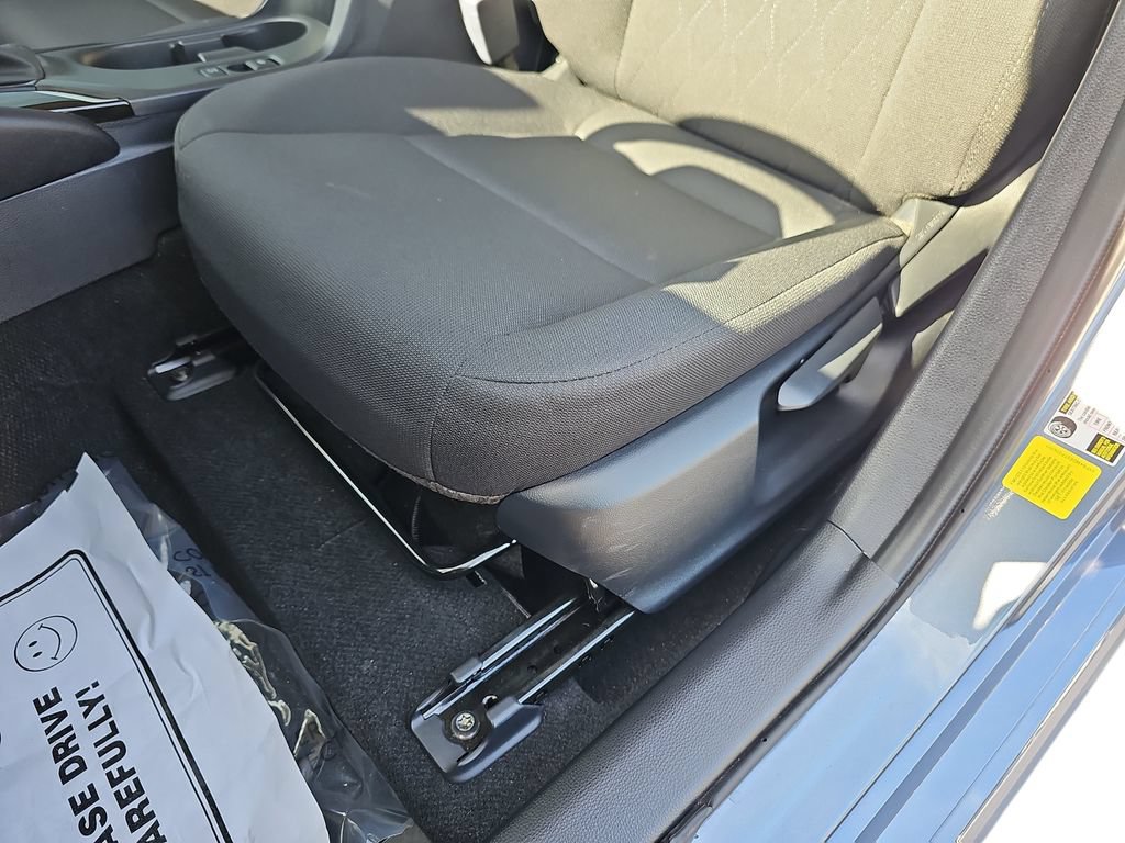 Used 2026 Toyota Corolla LE FWD image 28