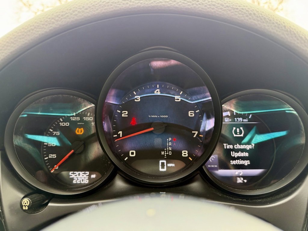 Used 2018 Porsche Macan image 29