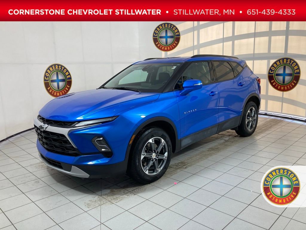 Used 2024 Chevrolet Blazer LT image 1