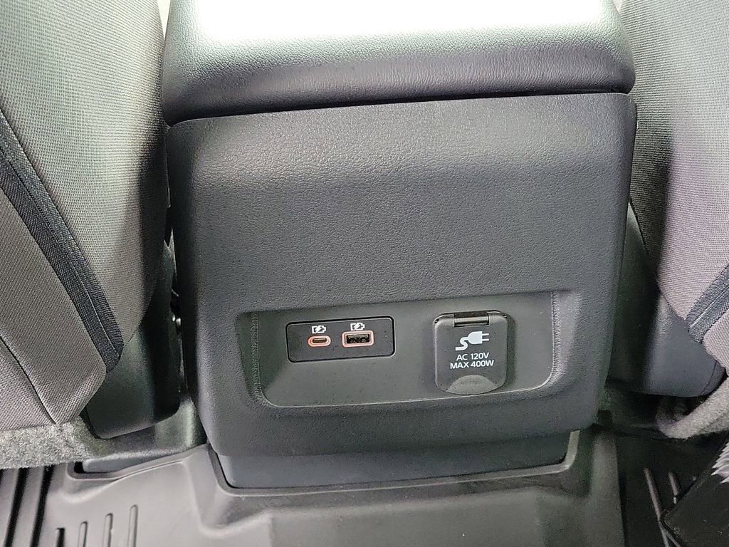 Used 2026 Nissan Frontier SV w/ SV Convenience Package image 10