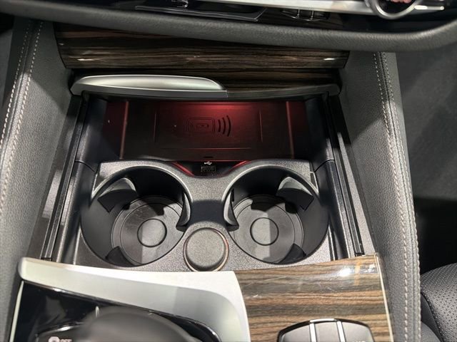 Certified 2023 BMW 530i xDrive w/ M Sport Package AWD/4WD image 37