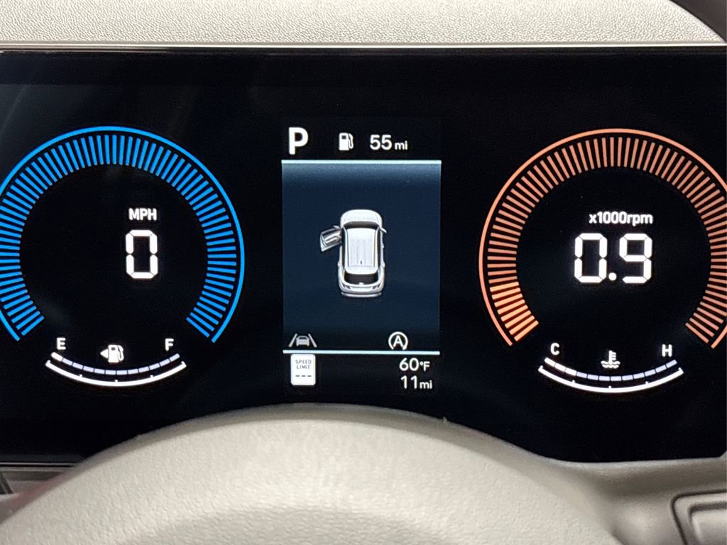 New 2026 Hyundai Tucson SE image 13