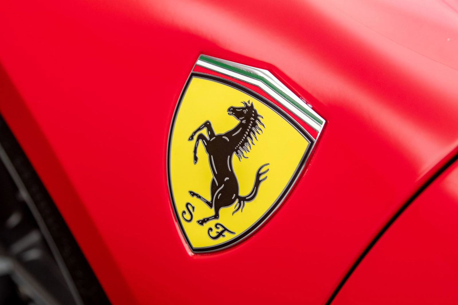 Used 2020 Ferrari 488 Pista Spider image 62