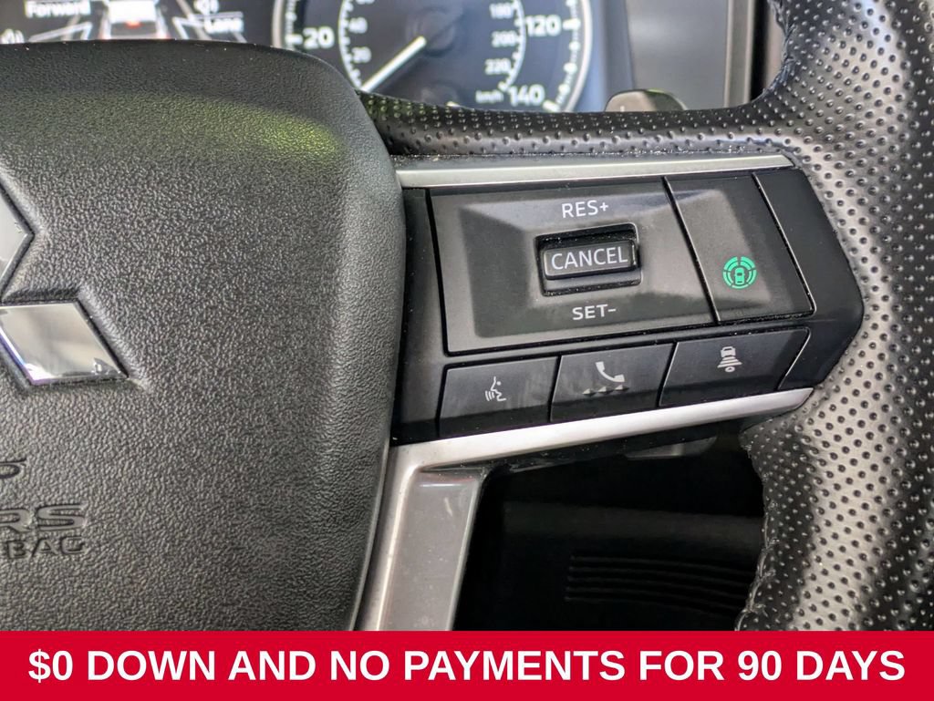 Used 2025 Mitsubishi Outlander SE AWD/4WD image 21