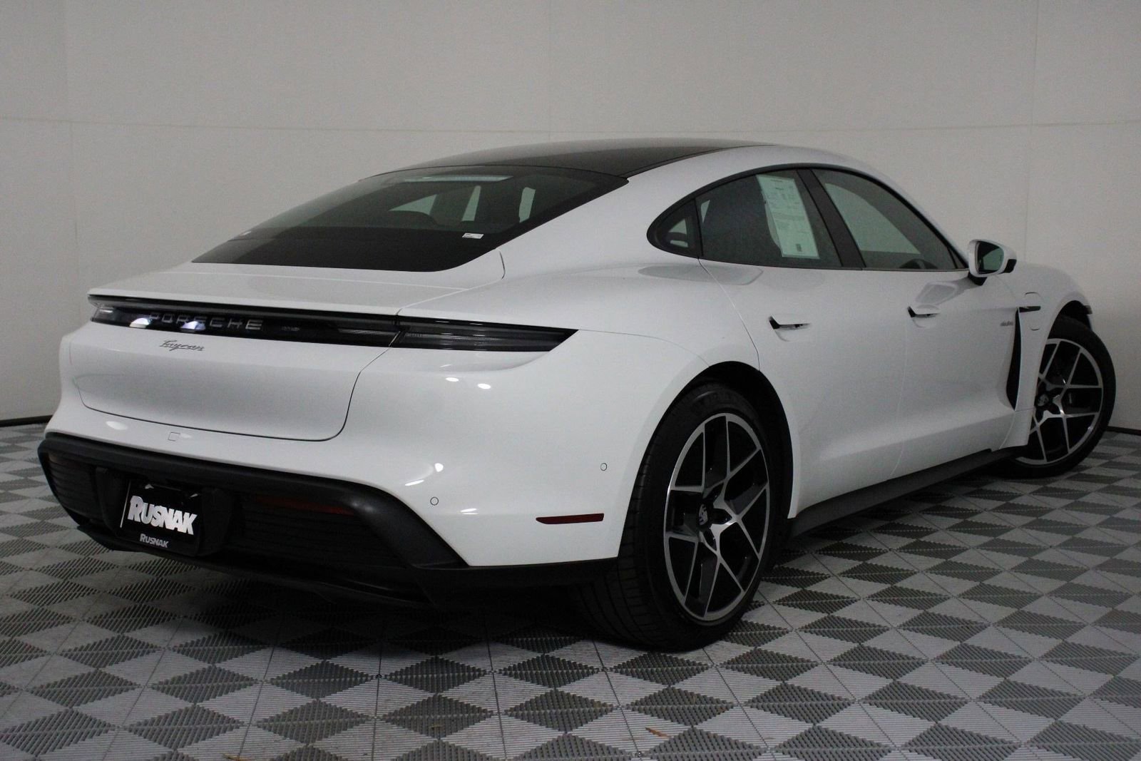 Certified 2025 Porsche Taycan image 7