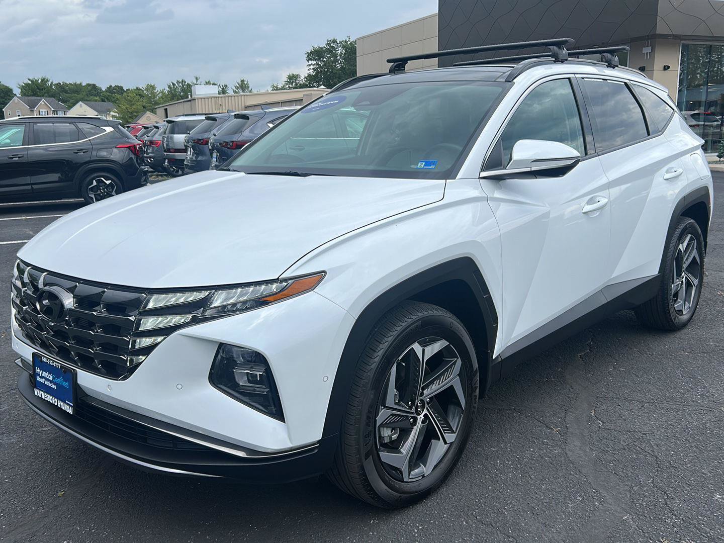 Certified 2024 Hyundai Tucson Limited AWD/4WD image 2