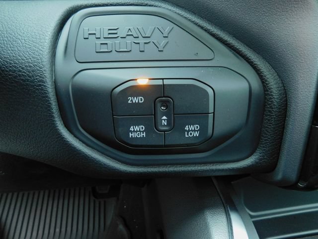 New 2026 RAM 3500 Laramie AWD/4WD image 21